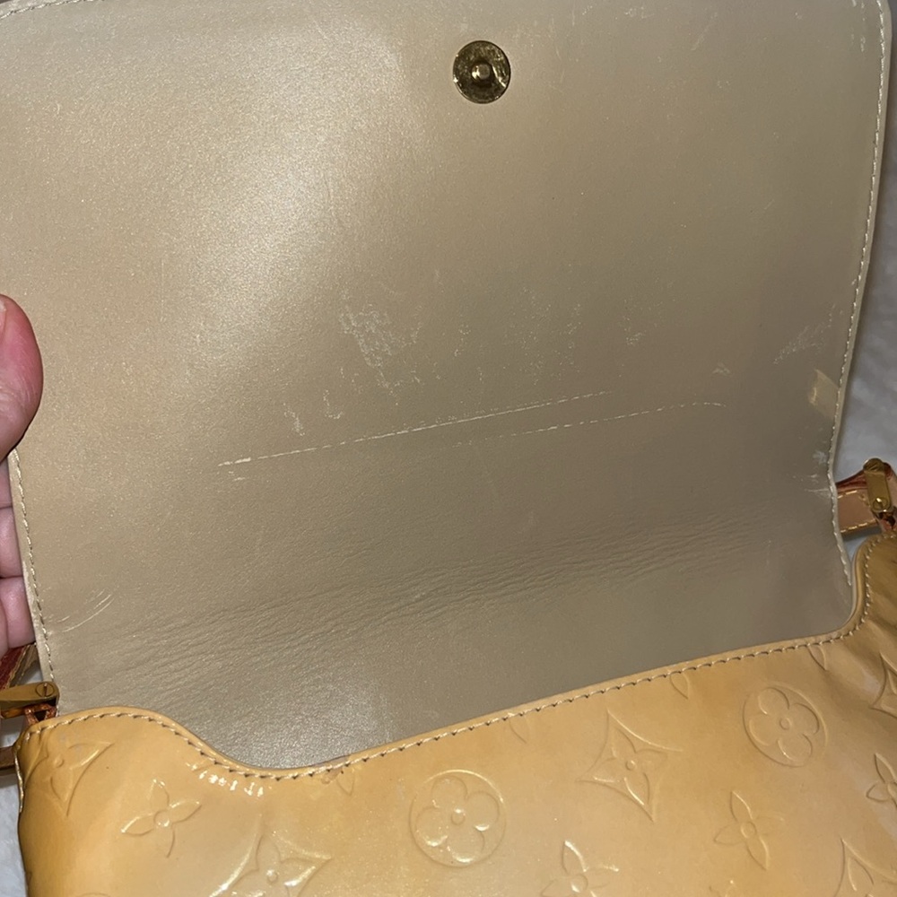 💛Authentic like new -Louis Vuitton💛 Thompson Street Vernis Shoulder Bag - Picture 14 of 17